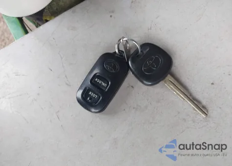 2006 Toyota Corolla S z USA, uszkodzony, nr VIN 1NXBR32E06Z660576